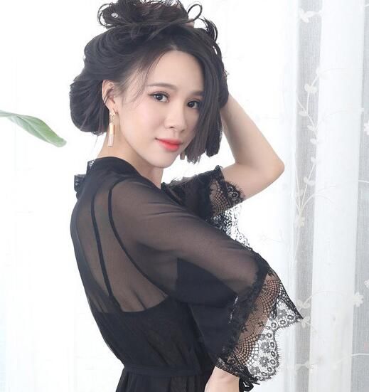 女人不过40岁,别穿“灰漆漆”睡衣,多穿朦胧睡衣,美到不真实