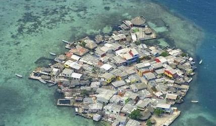 这个面积仅有0.012平方公里的小岛，却住了1200人！