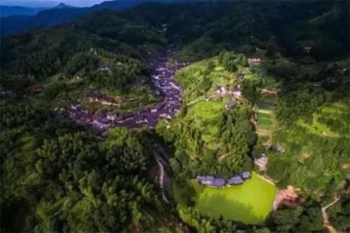 中国唯一一个没有蚊子的宝地,景色宜人,是很值得旅游的好去处