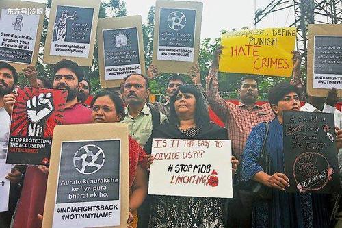 印度假消息再害死人 女子被传涉及绑架儿童 结果遭村民私刑打死