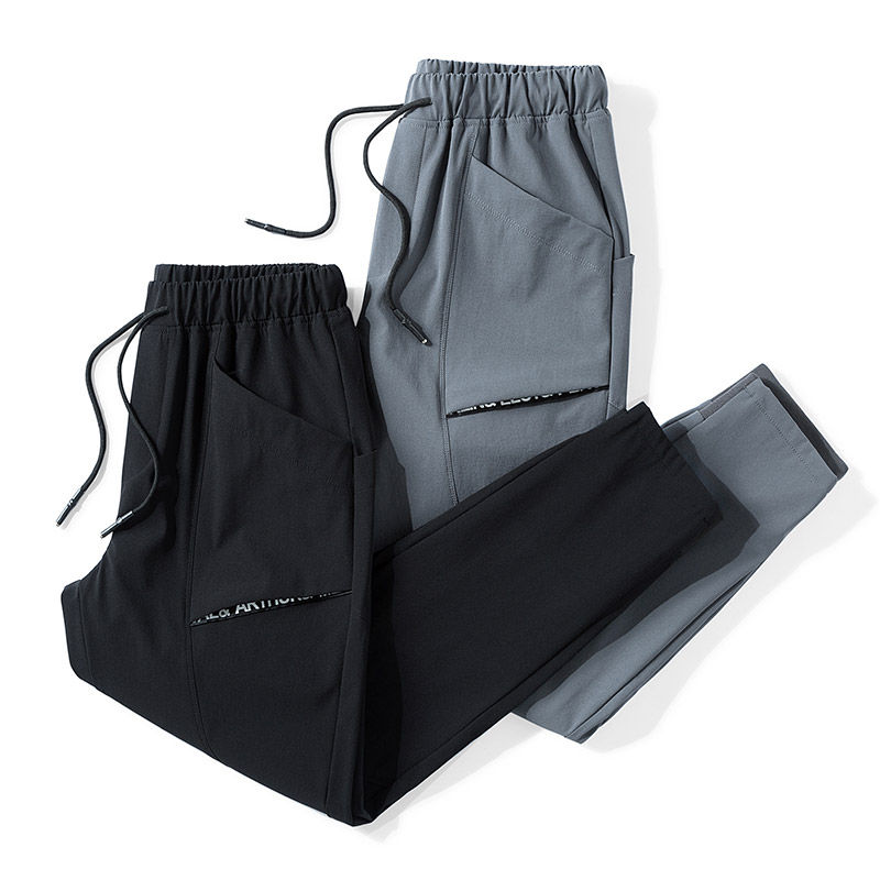 男人裤子前面为什么要留个拉链呢?看完你就明白了