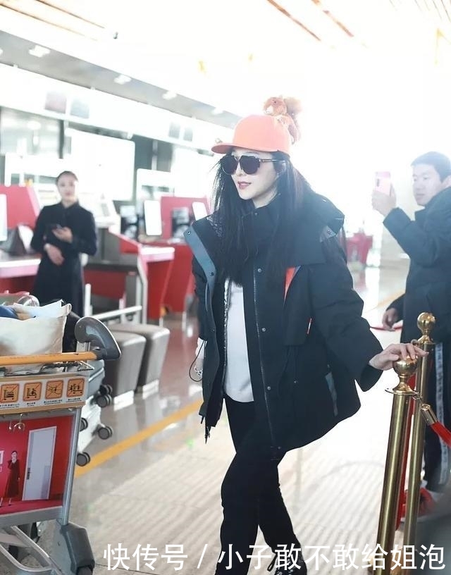 范冰冰国外孕肚