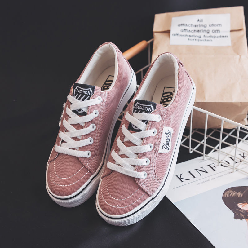 难怪老婆不穿高跟鞋!有这么舒适的休闲鞋，而且还时尚修腿又养脚