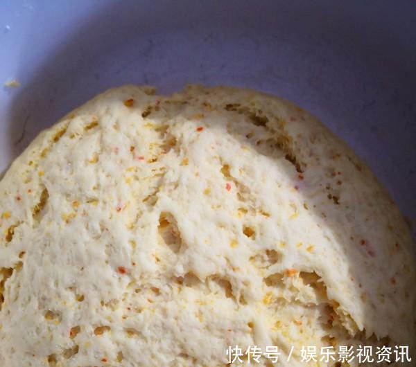 「营养」秋天就爱吃这样的南瓜饼,松软香甜,营养丰富,孩子很爱吃!