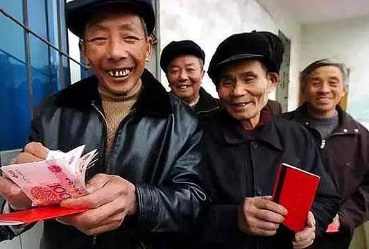 在农村，农民手上有30万元，算有钱人吗?老农一番话，太现实了!