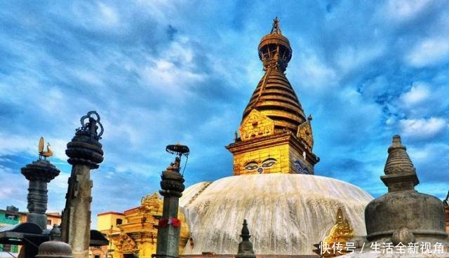 继越南之后, 尼泊尔也贴出了中文标识, 可内容却让中国人哭笑不得