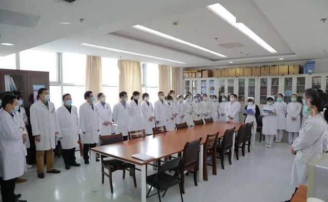 江苏省中医■抓医疗质量敢动真格，患者点赞：这样做让我们更放心！