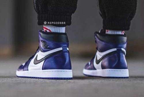  【传闻】AJ1 “恶人紫” 官宣延期发售！传闻超大货量原价你还抢吗？