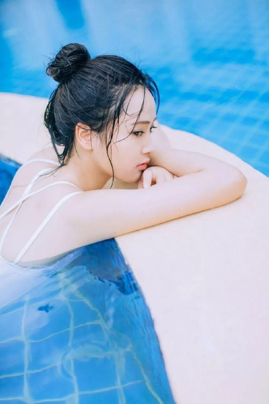 人像摄影:水中拍照也是这么美!