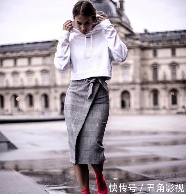  [大格纹]春天格纹裙想C位出道，这些搭配随你挑，答应我，看了就要穿