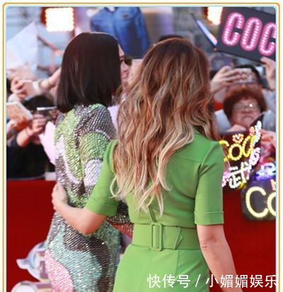 李玟不愧是性感天后！一身连体裤穿的忒有型，同框Jessie也毫不怯