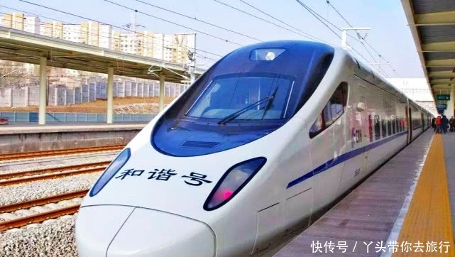 重庆新建的一条高铁，重庆到武汉仅要两个小时，预计在2020年通车