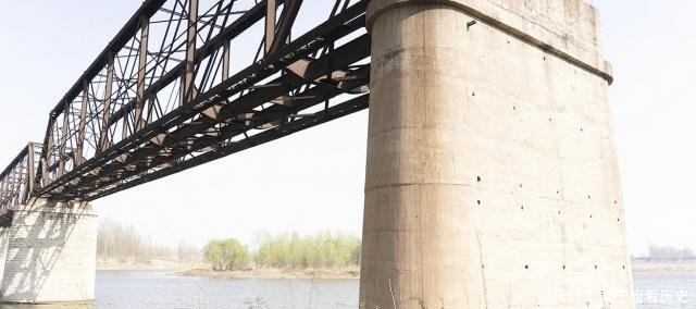 詹天佑设计的中国第一大铁桥，长665米，至今125年成旅游景点