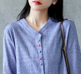 35-45岁女人的最佳穿搭，棉麻衬衫+小脚裤，时尚又减龄