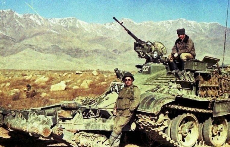 苏联士兵私人相册收藏的侵略阿富汗老照片