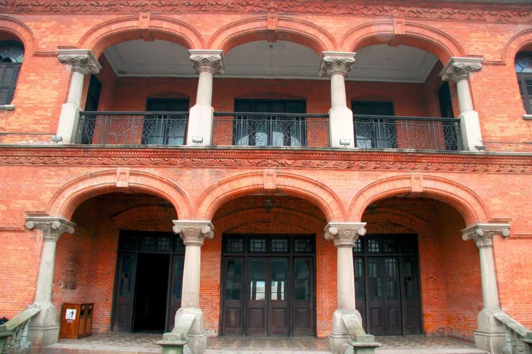 没有乌镇周庄盛名，它是中国第一座被列入世界文化遗产的江南小镇