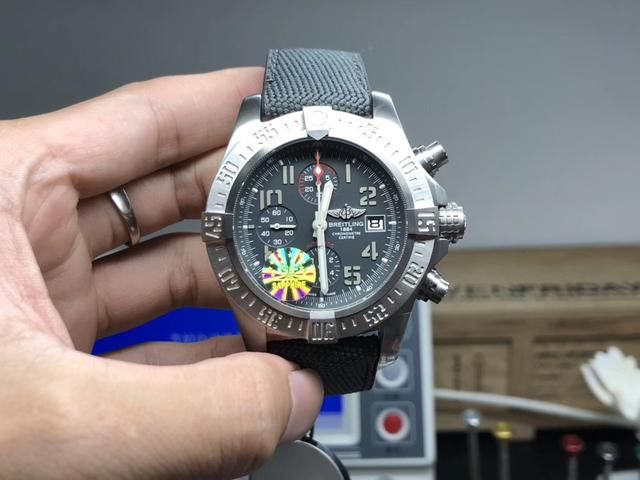 英国伦敦的2300元的复刻表做工到底如何？揭穿复刻表市场的奥秘！