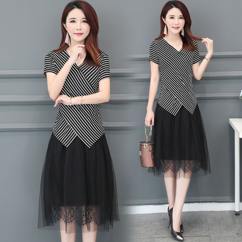 厉害了!厉害了我的妈妈!穿这几套衣服出门都以为是我的姐姐