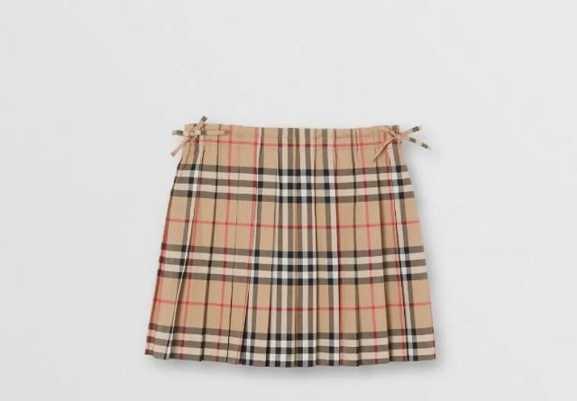 「童装线」5折买大牌的正确打开方式,Burberry被中国女生买到断货?