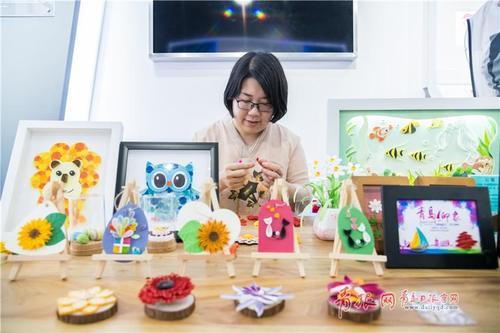 探访青岛衍纸艺人姜岩：妙纸生花