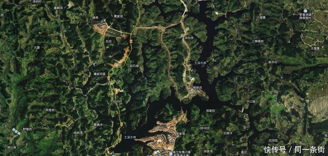 重庆南川区一个小镇,有人工大湖和瑞士风情小镇,曾有电影来取景