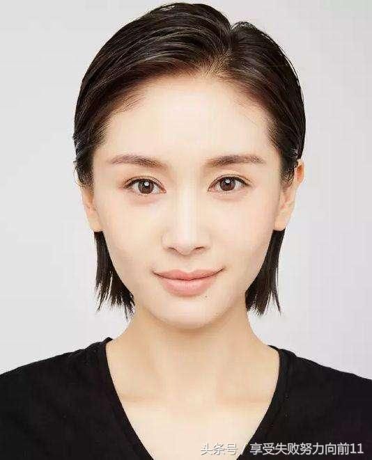 超美丽的短发造型女星！