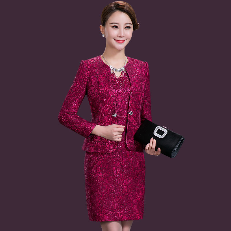 国庆结婚!给妈妈选款高端礼服，让她在婚宴上绽放高贵优雅风采