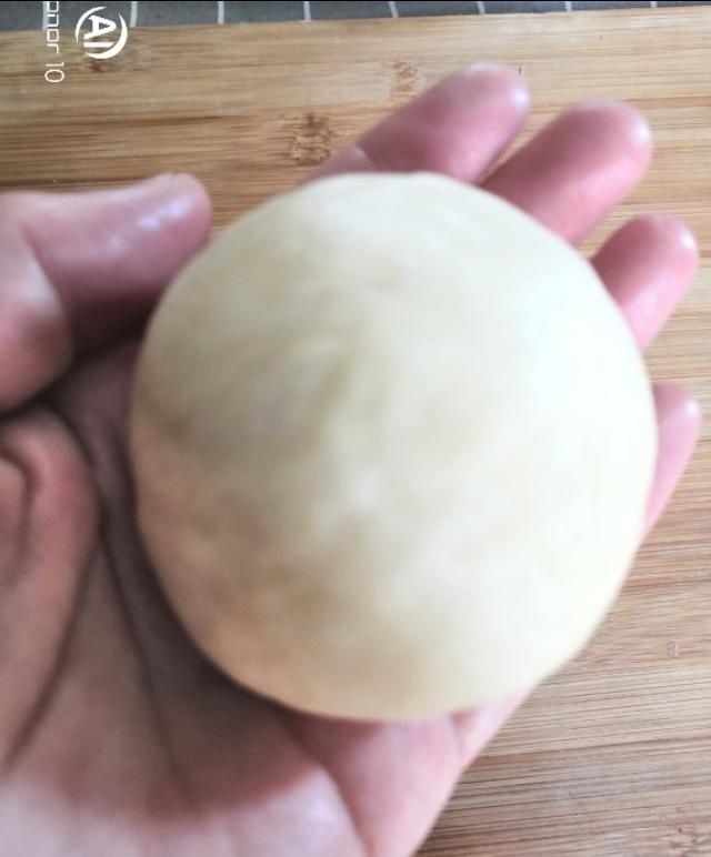 绿豆沙@绿豆沙面包,朴素的外表,喧软香甜,吃了还想吃