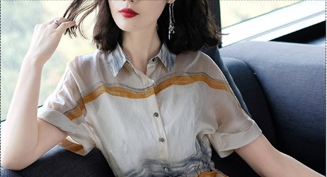 从香港回来，才知道现在流行“温柔裙”，比牛仔裤还耐穿，超嫩美