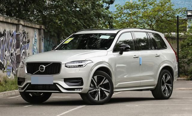  中大型SUV@沃尔沃SUV家族“扛把子”，直降13万开卖