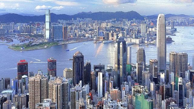 2018年,深圳的GDP总量有望超越香港吗?看看