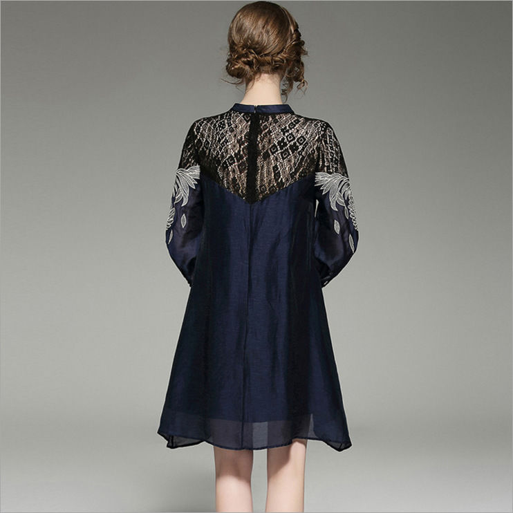 都说矮个子穿衣难看，我老婆只穿欧版“A字裙“，显高洋气好迷人