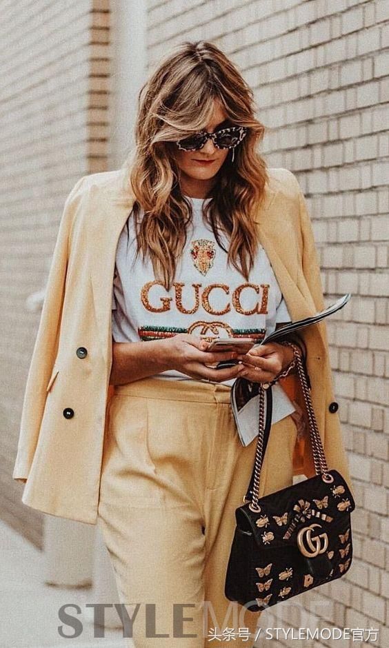 现在流行的是让你看到我的LOGO