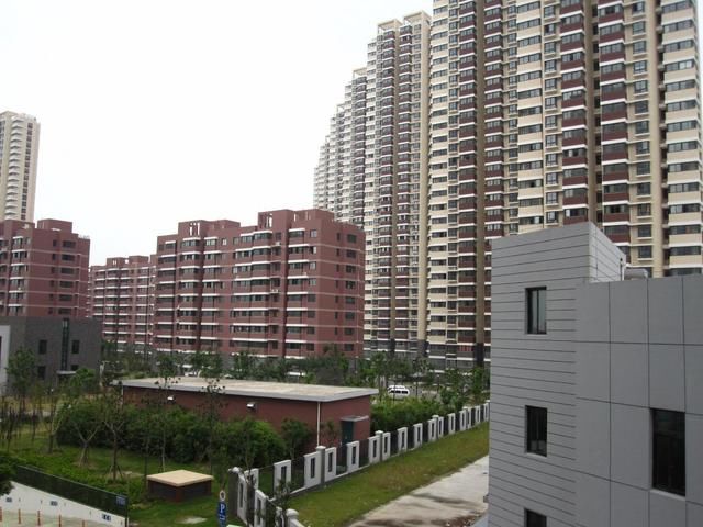 农村回迁房能不能买？专业人士：质量不好安保还差，你这是图啥！