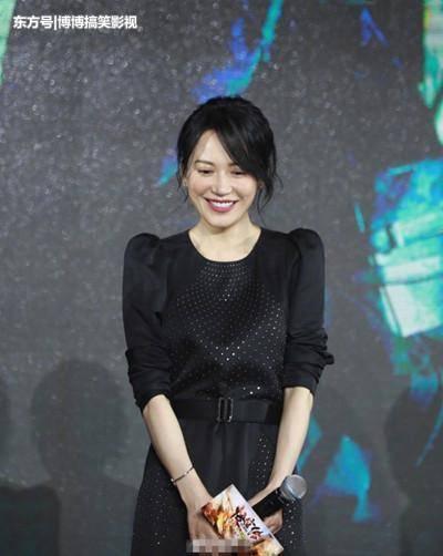 46岁俞飞鸿气质炸了，同框26岁郑爽简直秒杀，网友直呼太嫩了