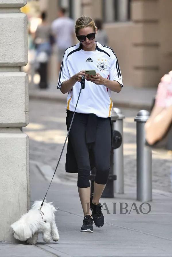 厉害｜不去健身房也能显瘦10斤的衣服找到了！还有点好看！