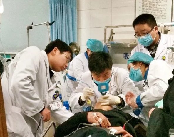  生完孩子|29岁产妇喝下百草枯，重症监护室一天一万，三天后丈夫放弃治疗