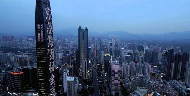 全球建设高楼第一城：在建49座摩天大楼，或将诞生中国第一高楼