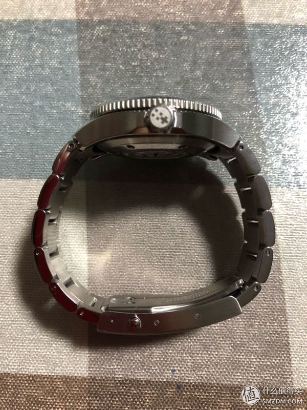 Christopher WardC60 38mm款 潜水表开箱晒单