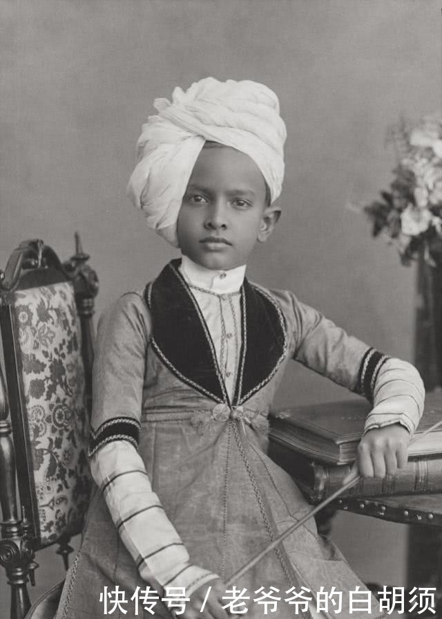 时光旅行:一组19世纪老照片,揭开古印度的神秘之美