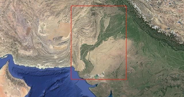 喜马拉雅山的水养育了人口达2亿，耕地面积2168万公顷的巴基斯坦