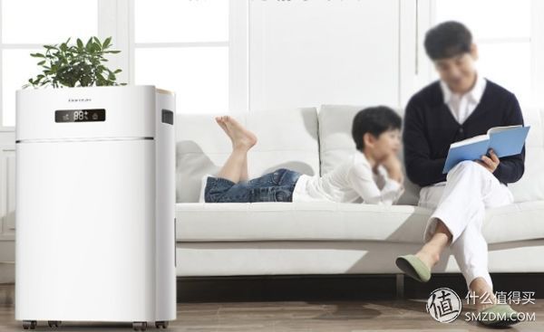 打上时髦小伞，穿上有范儿的雨鞋，雨季也能Pick好心情!