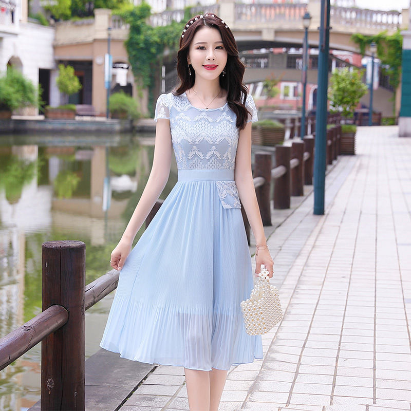 太让人意想不到!这么美的名媛裙，身材不好也能穿出轻奢清新感