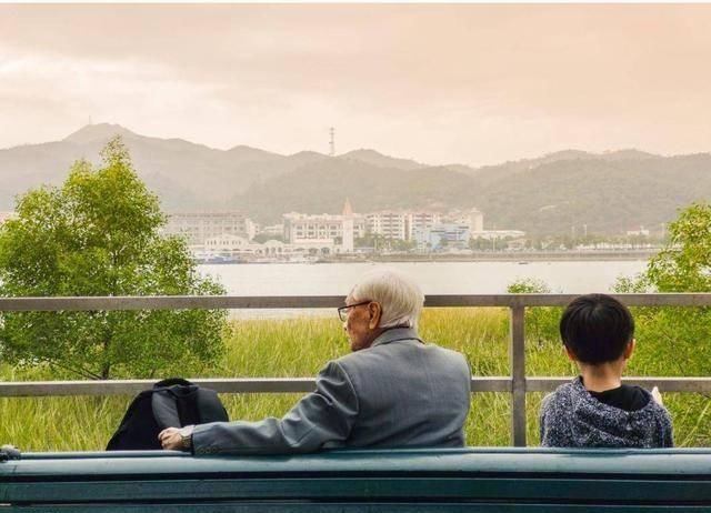 拍摄日偏食精彩瞬间,vivo X30 Pro 60倍变焦拍摄竟如此强力