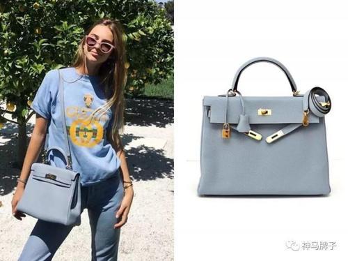 19岁德国公主很任性：晒性感比基尼照，做鬼脸比中指爱马仕背不停