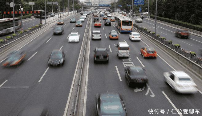 100公里路程跑高速还是国道？老司机一分析，车主后悔没早知道