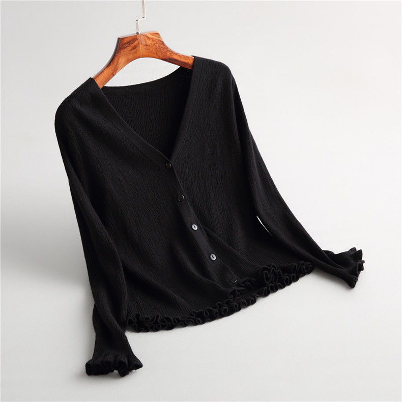 这才是早秋流行“小衫+半裙短小”，赶紧来看看下面女人，超美嫩