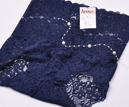 三角裤不仅要优雅迷人，还要舒适健康，打造女人的第二层肌肤