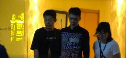 被造谣未婚先孕,10年好友晒赵丽颖生活照:小腹平坦毫无孕味!