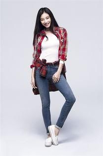 当女星穿平底鞋时大长腿还在吗?这差距不是一般大，网友:不一样